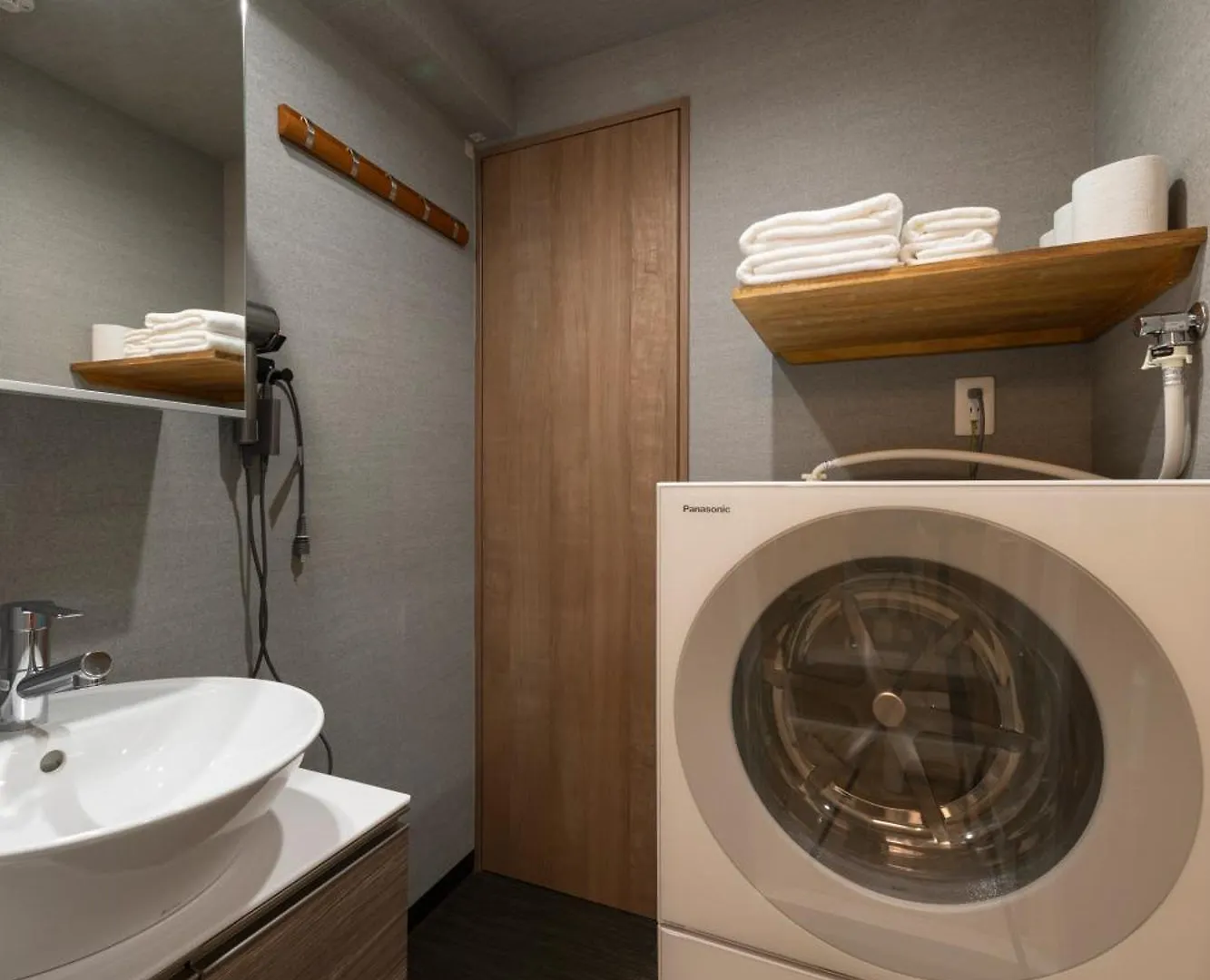 New Open 2024! Shirakabanoyado - Naniwa Apartment Osaka 0*,  Japan
